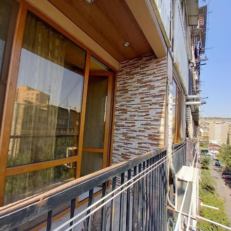 Gevorg'S Appartment Erivan Dış mekan fotoğraf