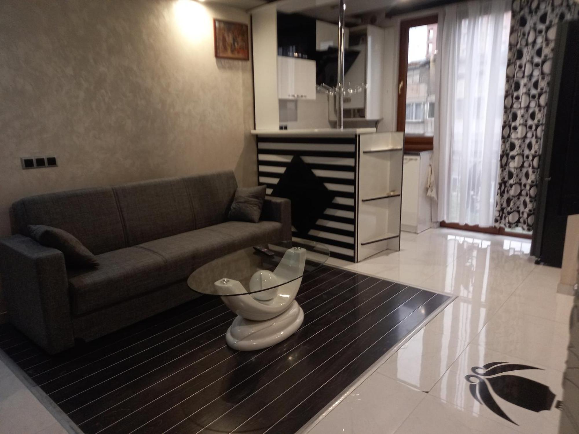 Gevorg'S Appartment Erivan Dış mekan fotoğraf