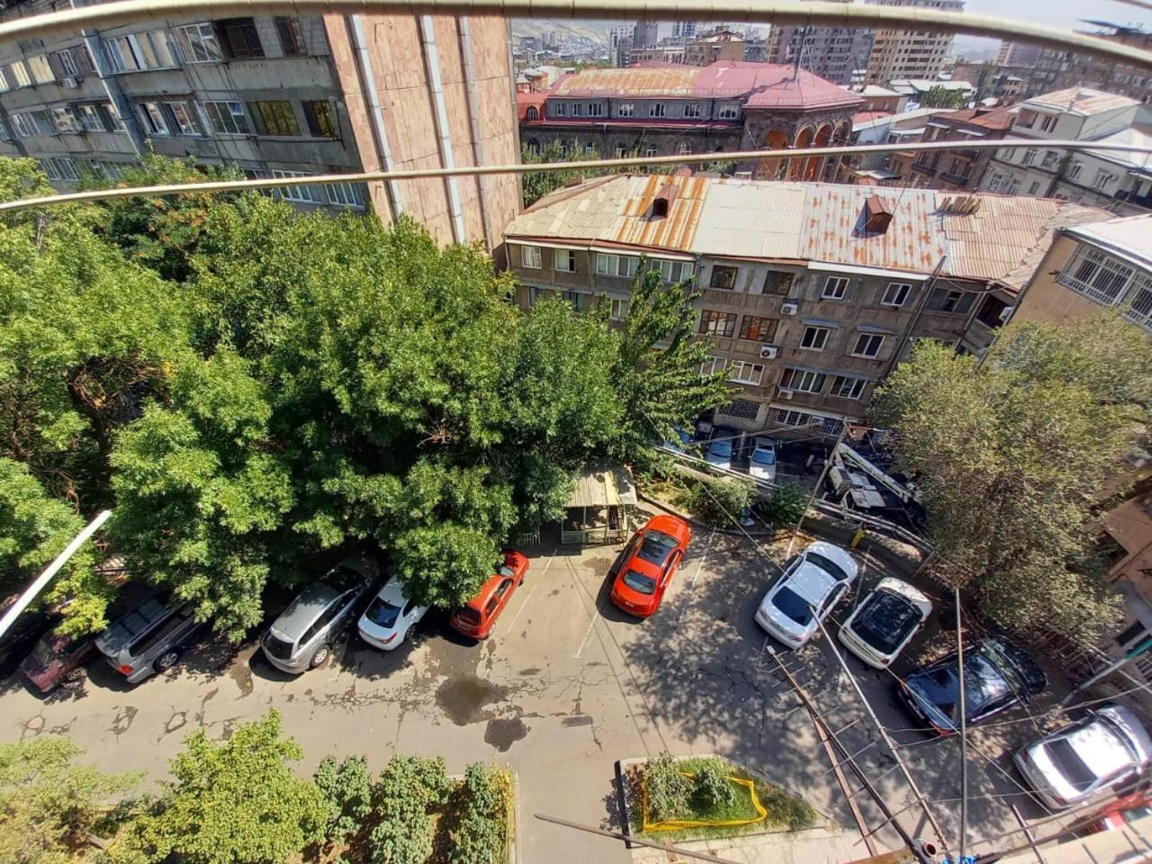 Gevorg'S Appartment Erivan Dış mekan fotoğraf